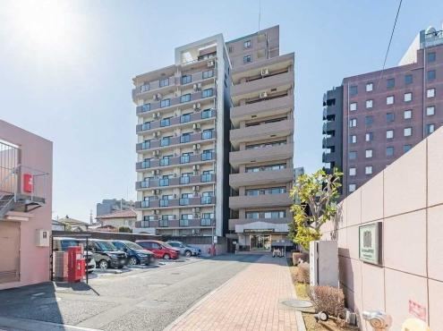 2LDK+S apartment in Kawagoe, Saitama - Photo 1