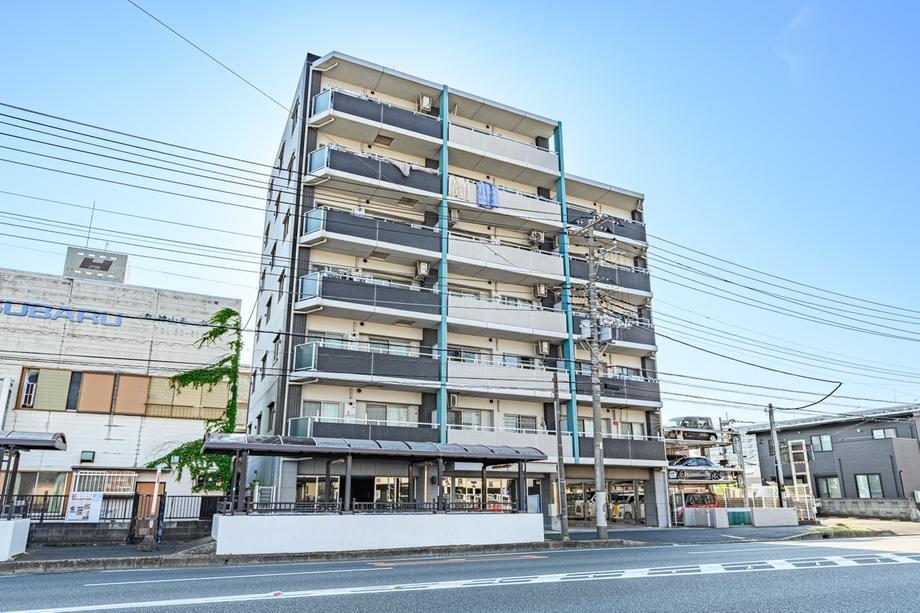 3LDK apartment in Hiratsuka, Kanagawa - Photo 1