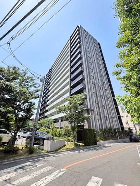 3LDK apartment in Kawaguchi, Saitama - Photo 1