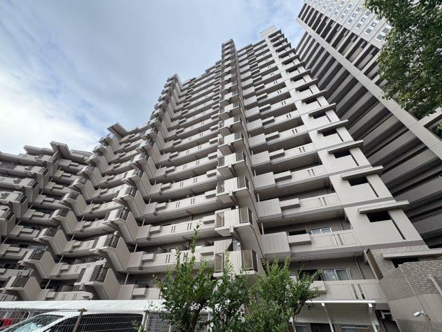 3LDK apartment in Nishi Ward, Kobe, Hyogo - Photo 1