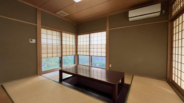 5LDK house in Kita Ward, Kobe, Hyogo - Photo 1