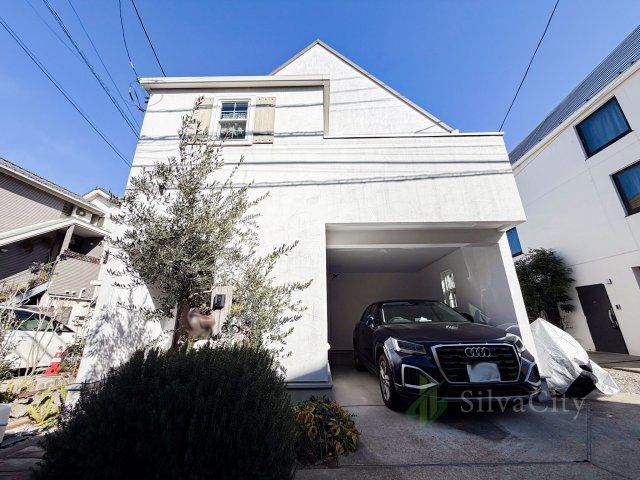 2LDK+S house in Meguro Ward, Tokyo - Photo 1
