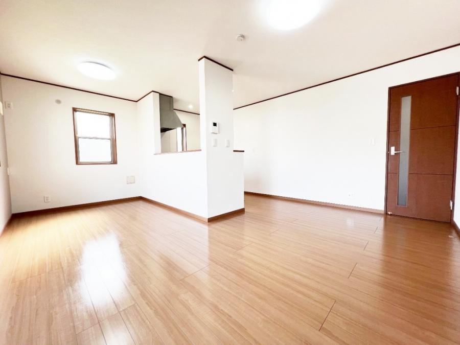 4LDK house in Hachioji, Tokyo - Photo 1