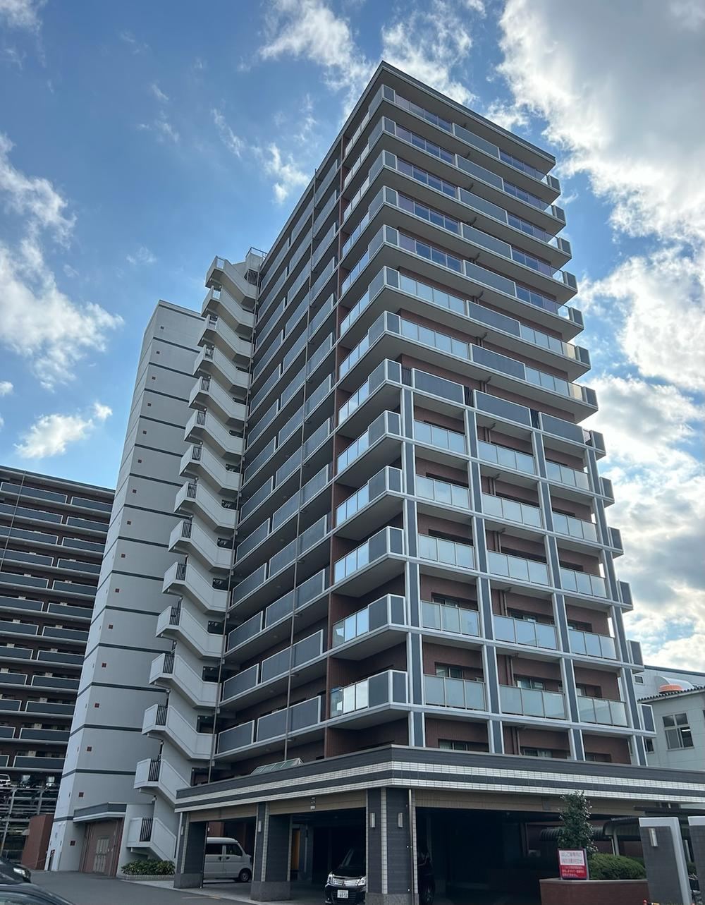 3LDK apartment in Uji, Kyoto - Photo 1