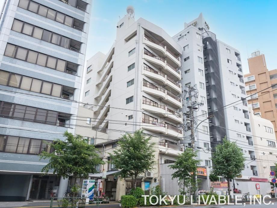 2LDK apartment in Toshima Ward, Tokyo - Photo 1
