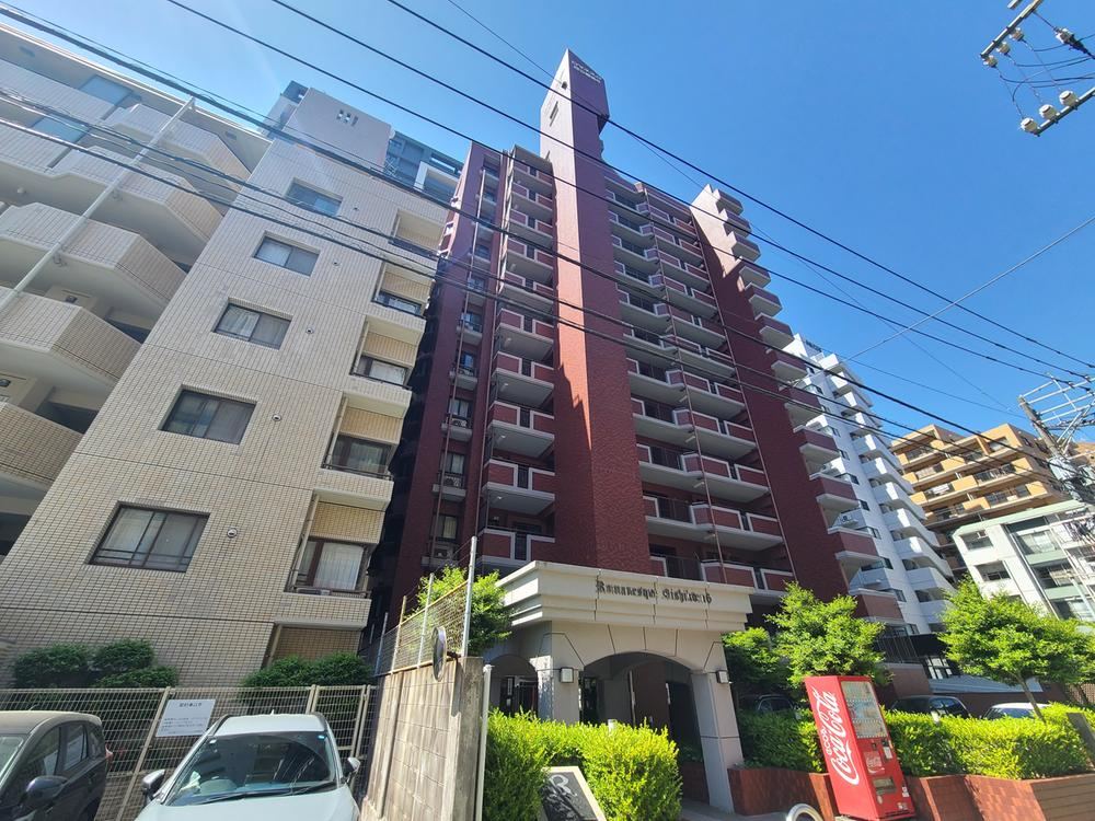 2LDK apartment in Chuo Ward, Fukuoka - Photo 1