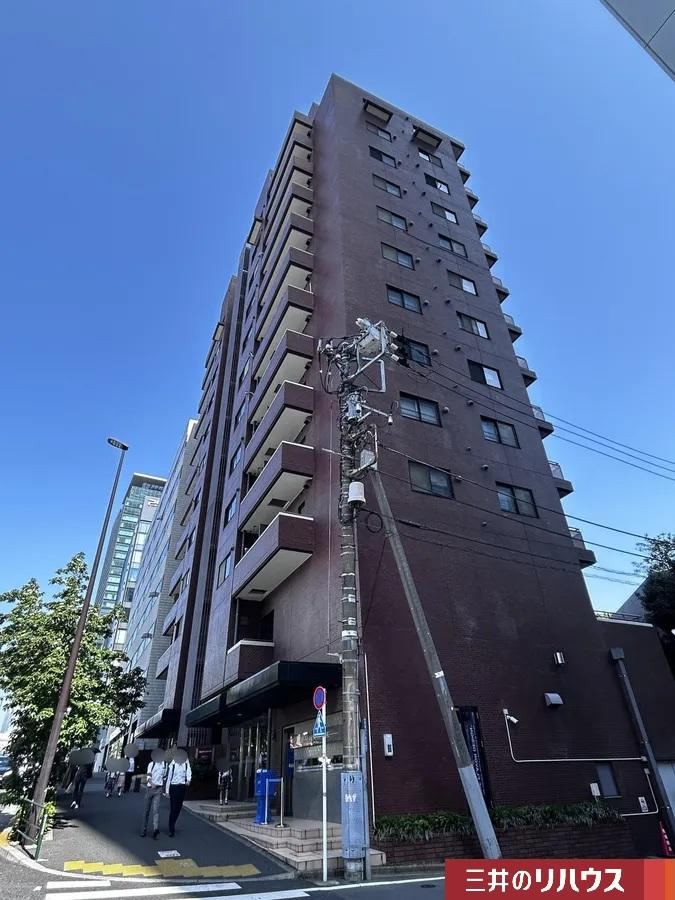 1LDK apartment in Shibuya Ward, Tokyo - Photo 1