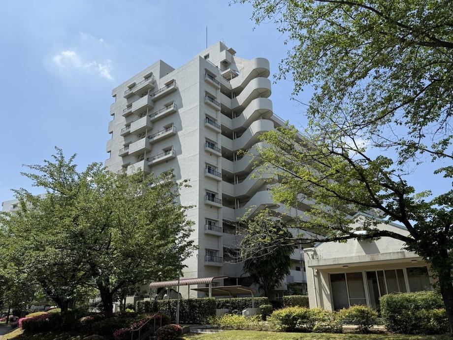 4LDK apartment in Minami Ward, Sagamihara, Kanagawa - Photo 1