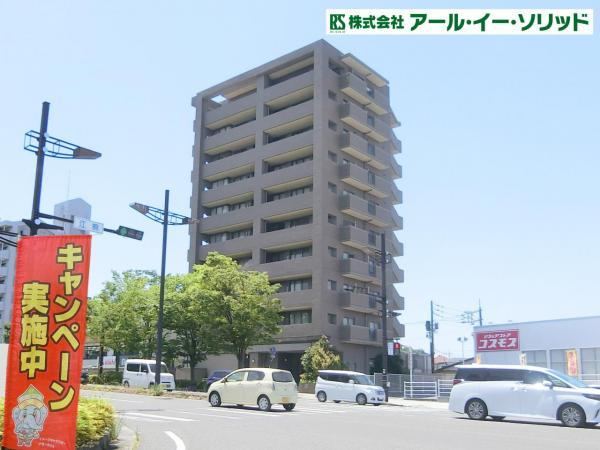 4DK apartment in Higashihiroshima, Hiroshima - Photo 1