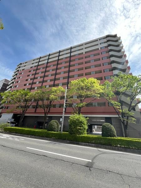 2LDK apartment in Maebashi, Gunma - Photo 1