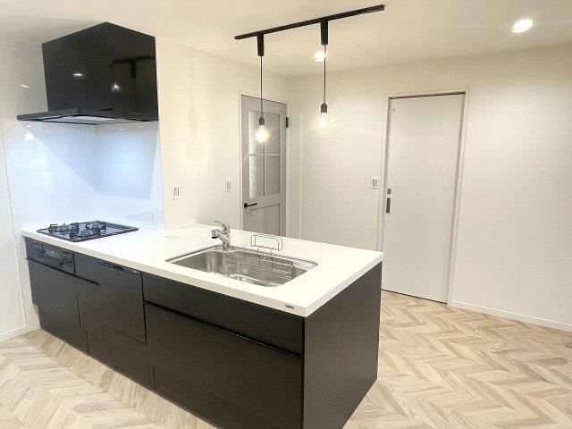 3LDK apartment in Hadano, Kanagawa - Photo 1