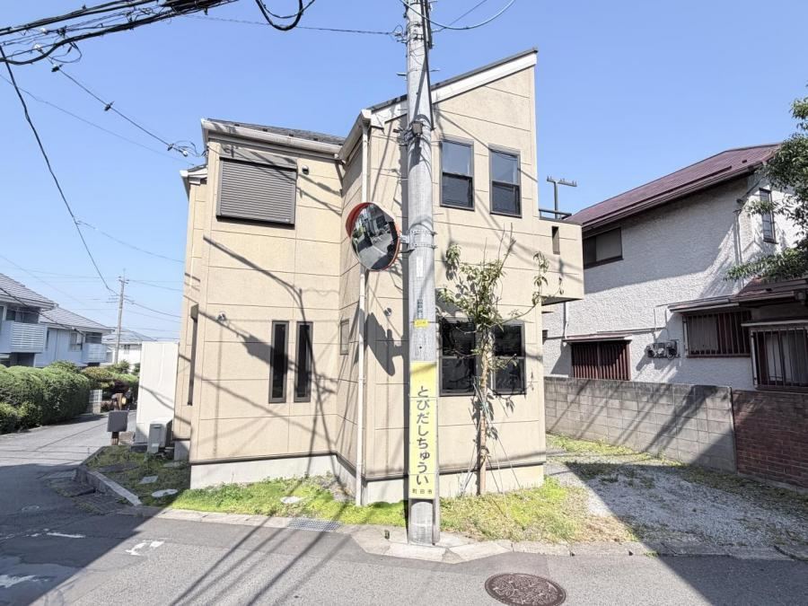 4LDK house in Machida, Tokyo - Photo 1