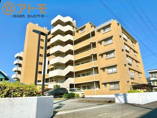 3LDK apartment in Shimizu Ward, Shizuoka - Photo 1