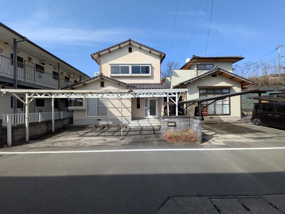5LDK house in Koshi, Kumamoto - Photo 1
