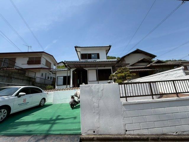 5LDK house in Wakayama, Wakayama - Photo 1