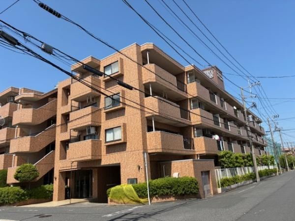 3LDK apartment in Kawaguchi, Saitama - Photo 1