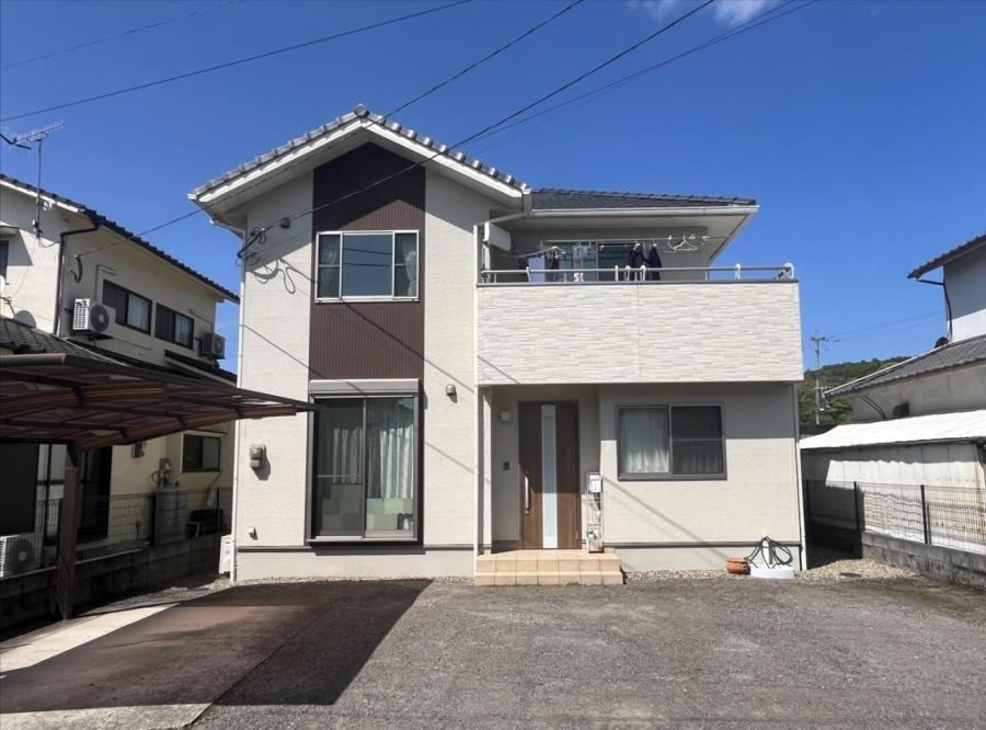 4LDK house in Yufu, Oita - Photo 1