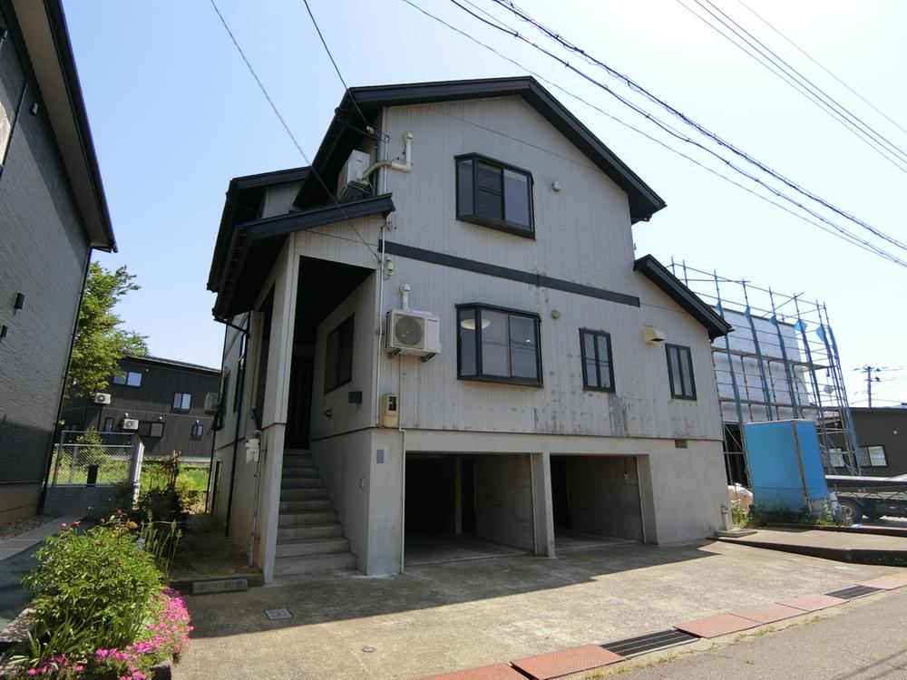6LDK house in Joetsu, Niigata - Photo 1