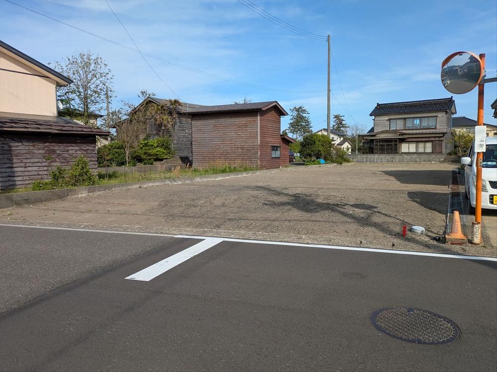 406 m² land in Joetsu, Niigata - Photo 1