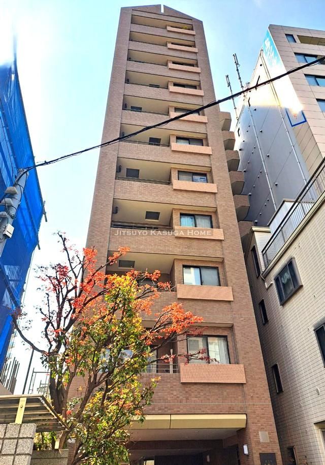 2LDK+S apartment in Bunkyo Ward, Tokyo - Photo 1