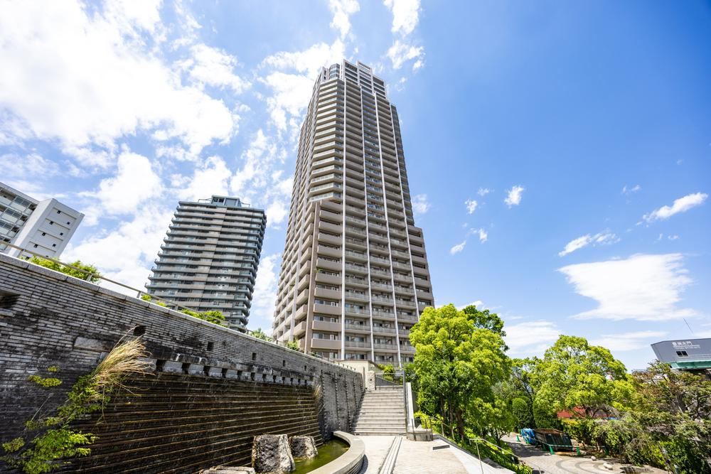 3LDK apartment in Koto Ward, Tokyo - Photo 1