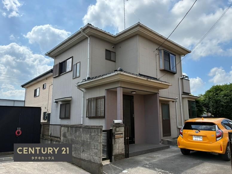 4LDK house in Koga, Ibaraki - Photo 1