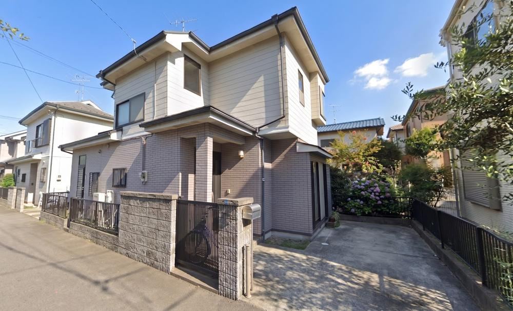 4LDK house in Iwatsuki Ward, Saitama - Photo 1