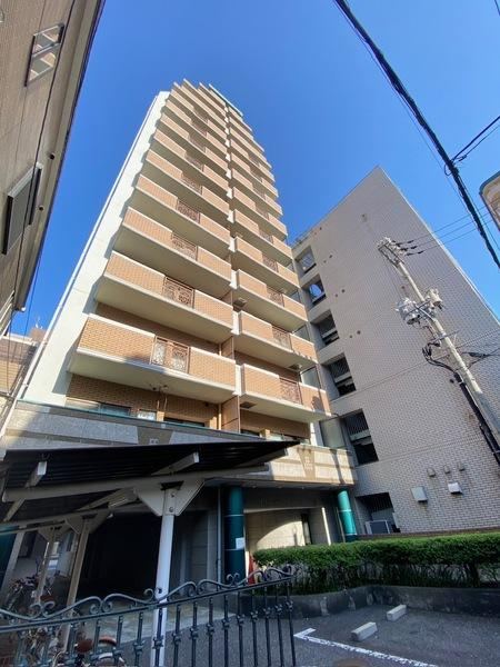 3LDK apartment in Nishi Ward, Hiroshima - Photo 1