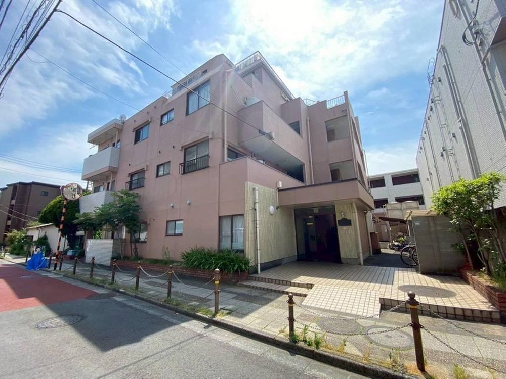3DK apartment in Adachi Ward, Tokyo - Photo 1