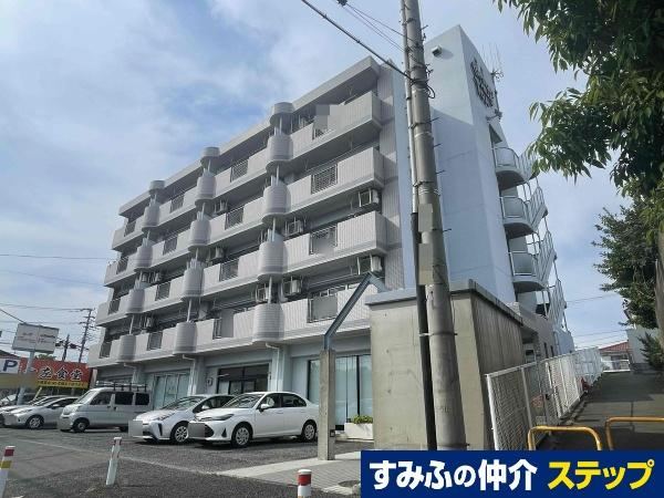 3LDK apartment in Asaka, Saitama - Photo 1