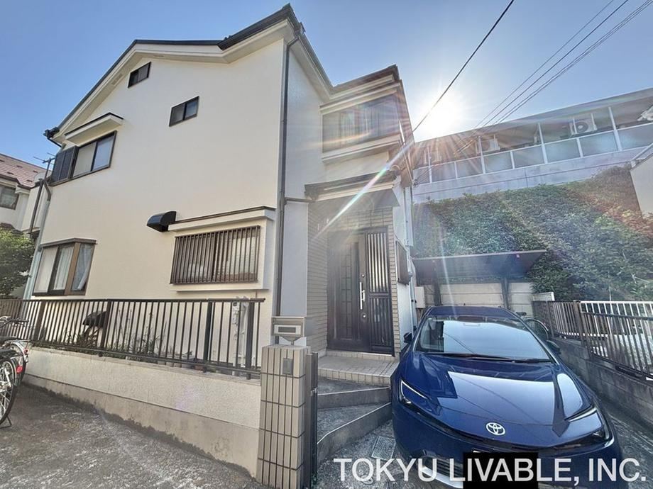 100 m² land in Kunitachi, Tokyo - Photo 1