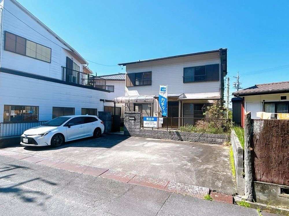 5LDK house in Yokkaichi, Mie - Photo 1