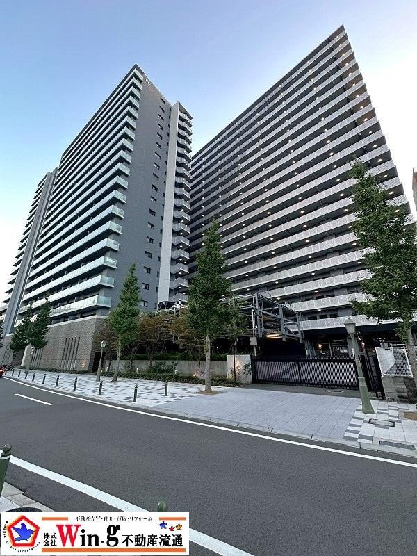 4LDK apartment in Chuo Ward, Kobe, Hyogo - Photo 1