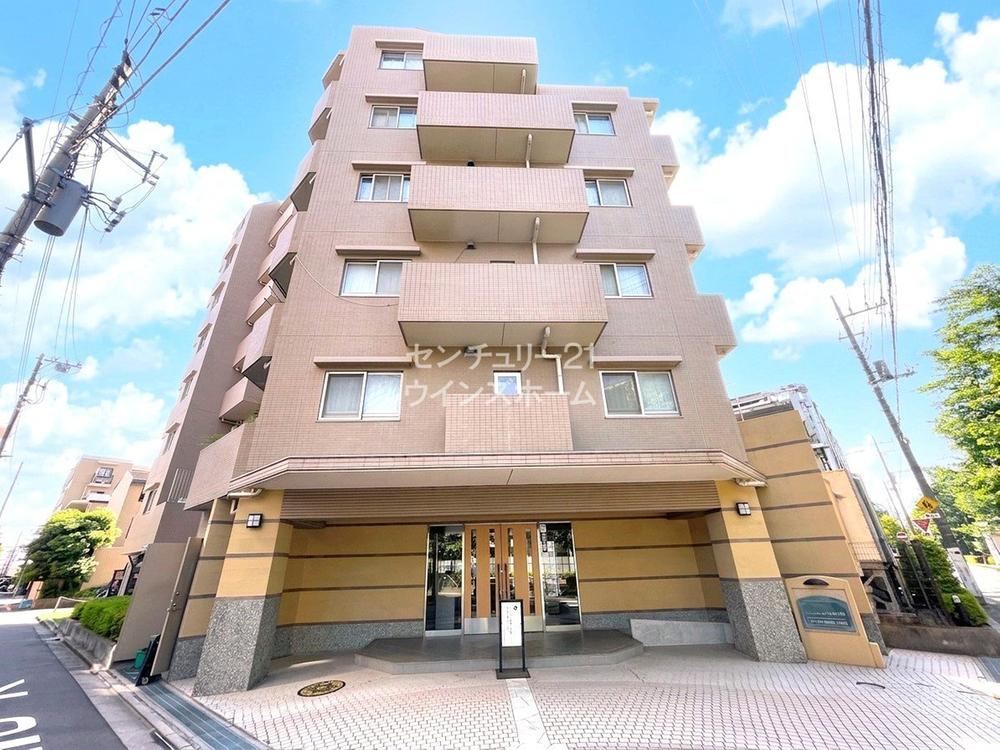 3LDK apartment in Warabi, Saitama - Photo 1