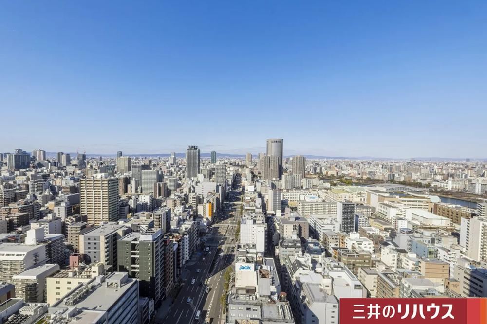 2LDK apartment in Kita Ward, Osaka - Photo 1