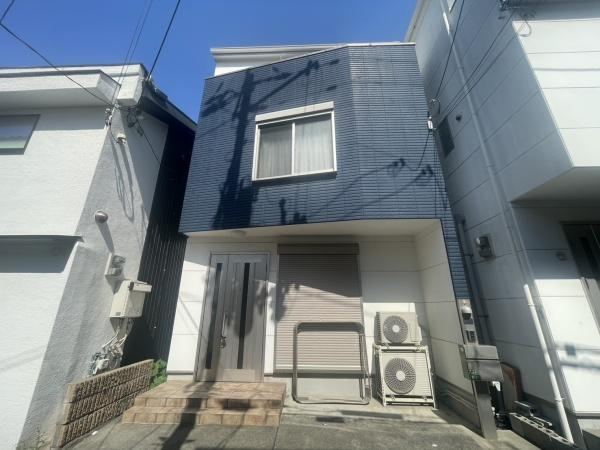 4LDK house in Ino Ward, Osaka - Photo 1