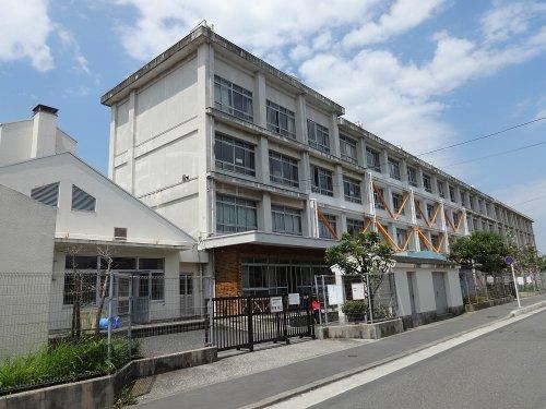 2LDK apartment in Fujisawa, Kanagawa - Photo 1