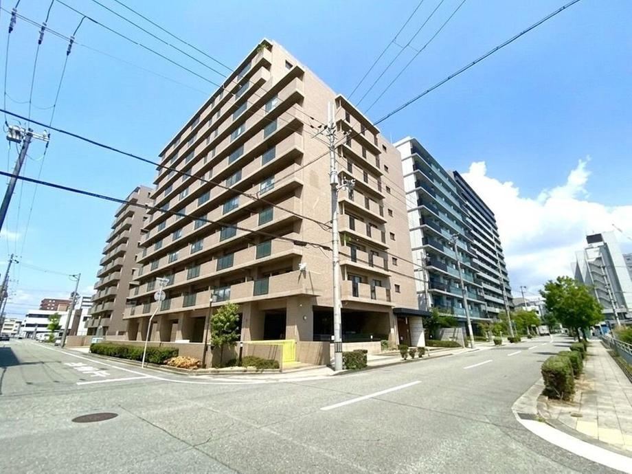 3LDK apartment in Himeji, Hyogo - Photo 1