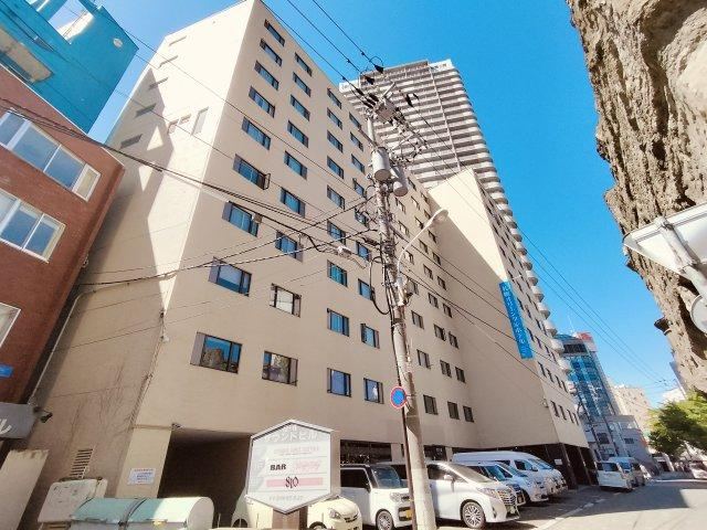 studio apartment in Chuo Ward, Sapporo, Hokkaido - Photo 1