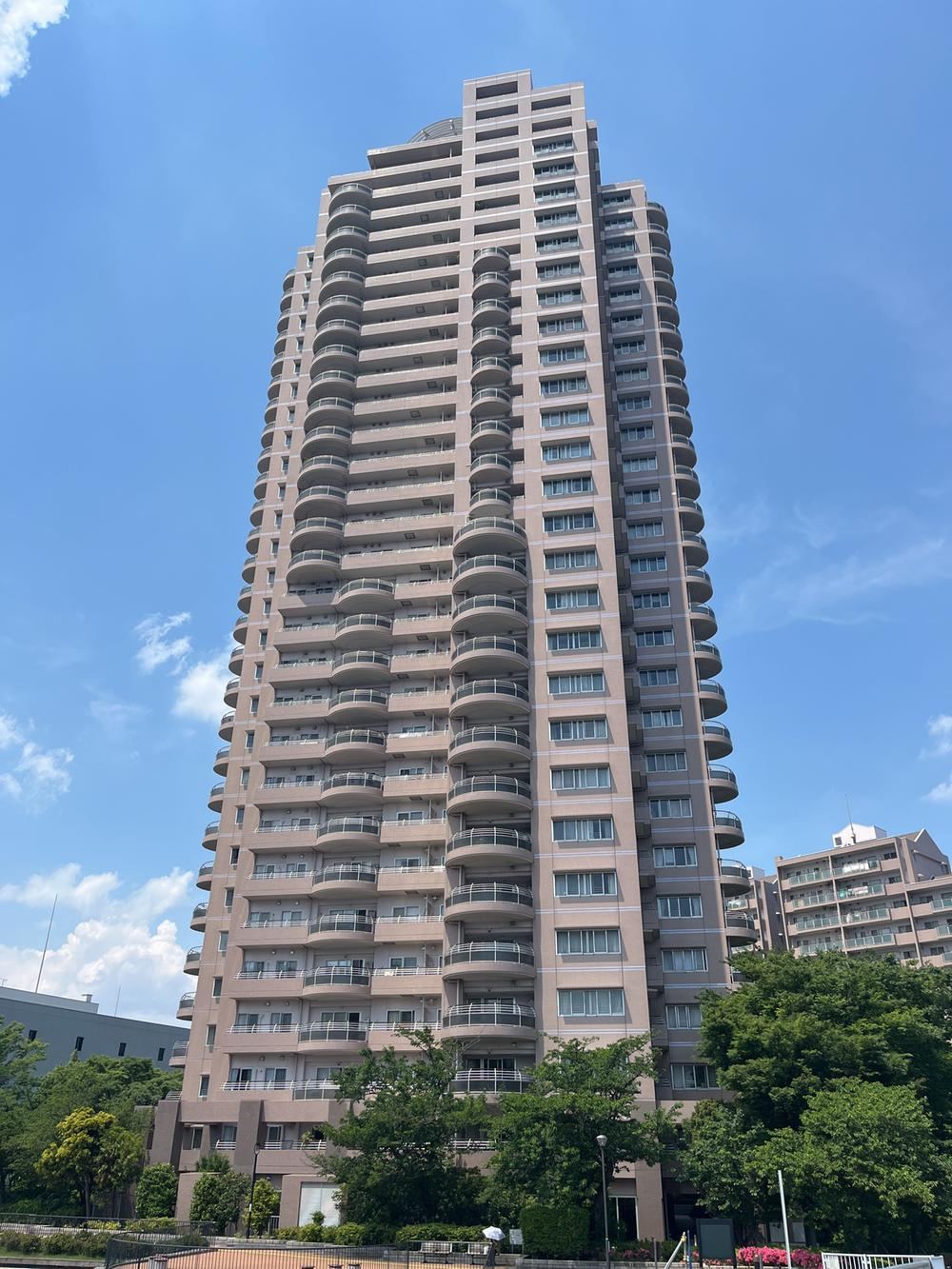 4LDK apartment in Adachi Ward, Tokyo - Photo 1