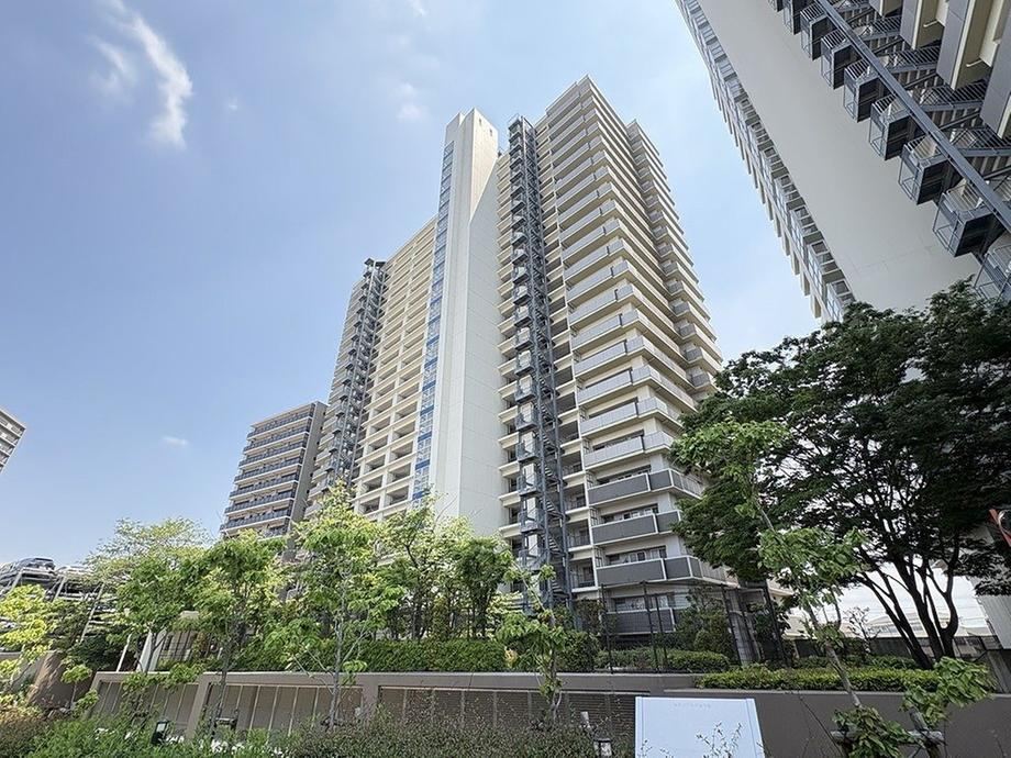 3LDK apartment in Higashi Ward, Sakai, Osaka - Photo 1