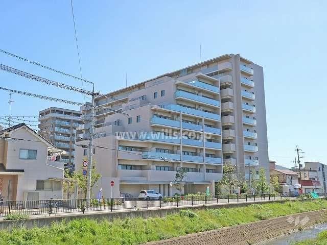 1LDK apartment in Itami, Hyogo - Photo 1