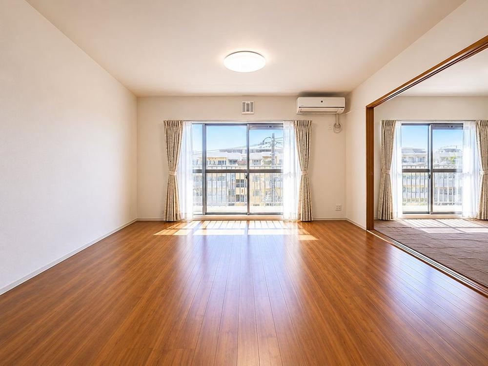 3LDK apartment in Fujisawa, Kanagawa - Photo 1