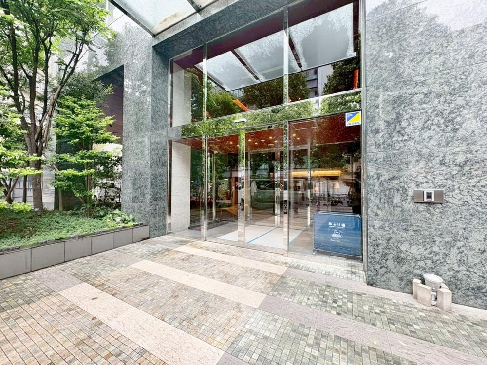1K apartment in Shinjuku Ward, Tokyo - Photo 1
