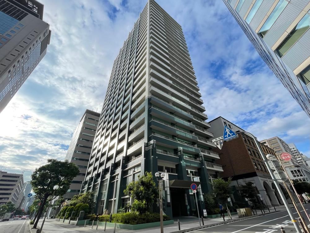 3LDK+S apartment in Chuo Ward, Kobe, Hyogo - Photo 1