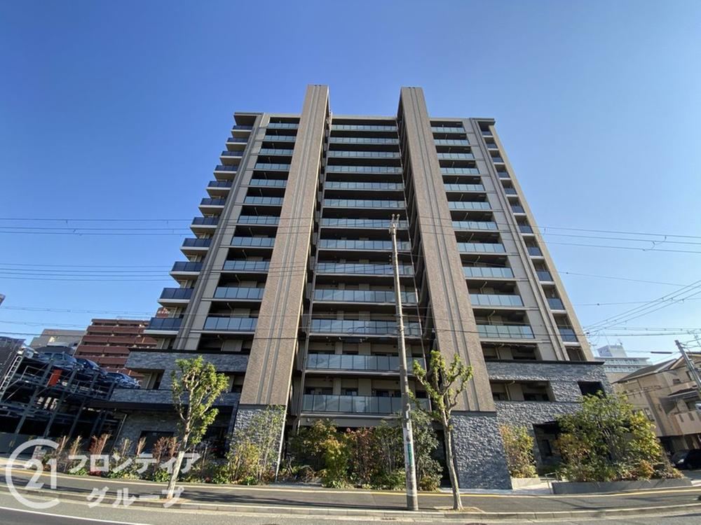 1LDK apartment in Sakai Ward, Sakai, Osaka - Photo 1