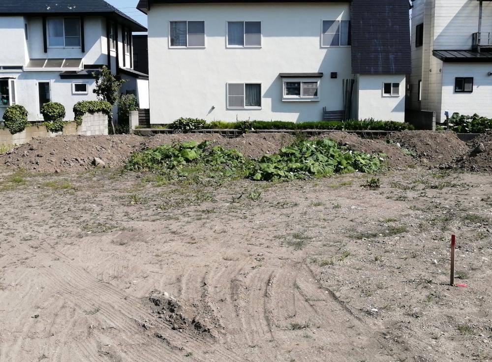 461 m² land in Hirosaki, Aomori - Photo 1