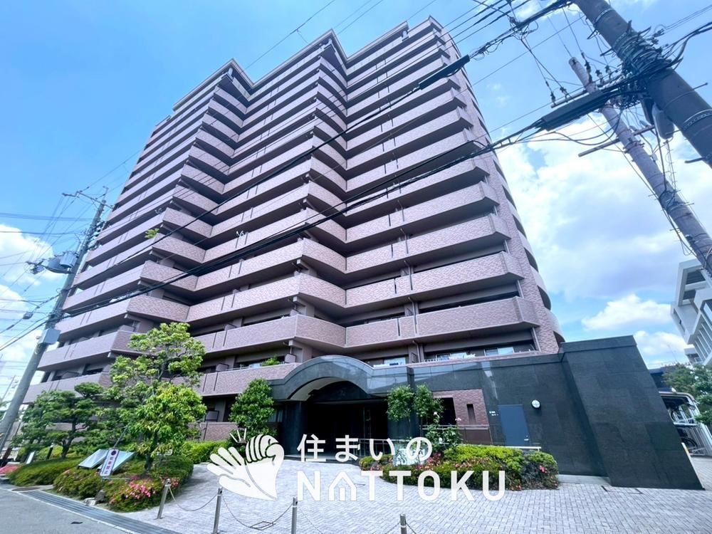2LDK+S apartment in Neyagawa, Osaka - Photo 1
