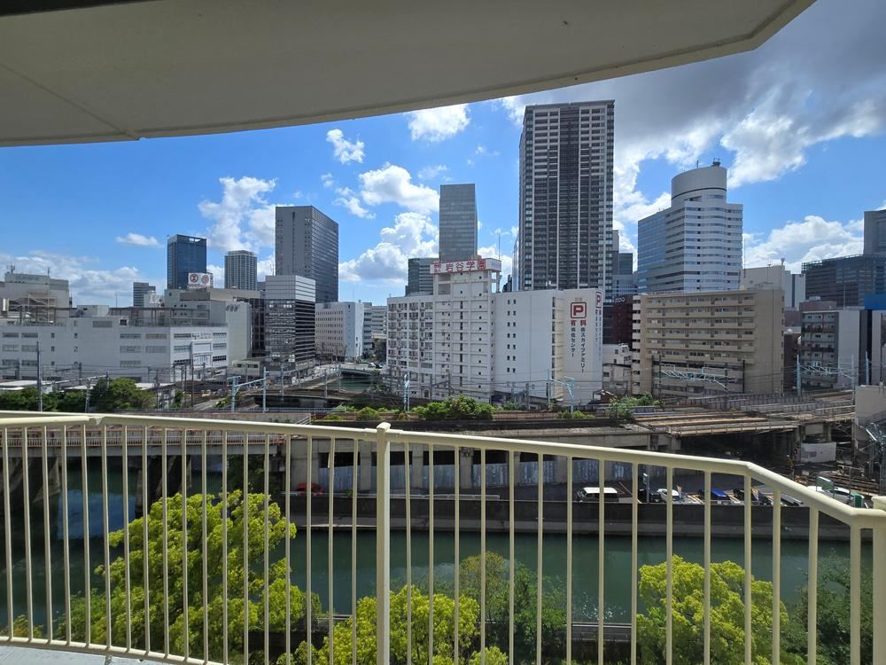 3LDK apartment in Nishi Ward, Yokohama, Kanagawa - Photo 1