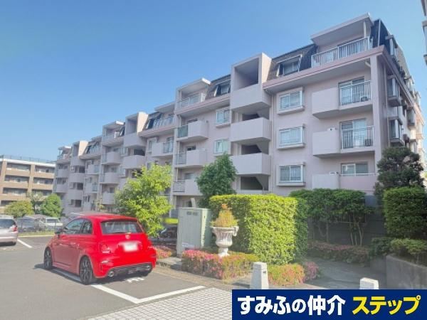 4LDK apartment in Atsugi, Kanagawa - Photo 1